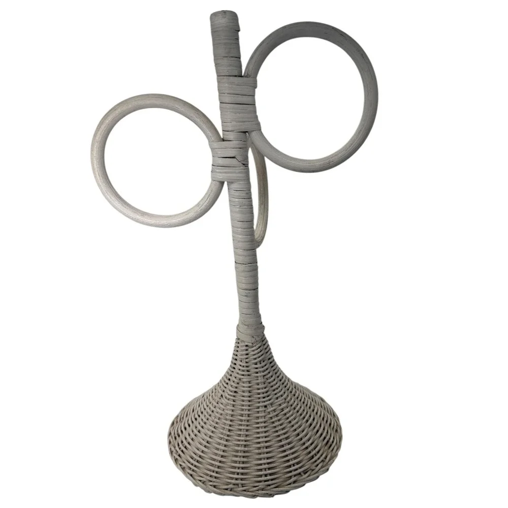 Vintage White Wicker Towel Holder 3-Ring Rack Shabby Chic Coastal Cottagecore